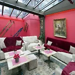 Lithos Hotel