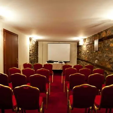 Lithos 3* Παλαιός Άγιος Αθανάσιος