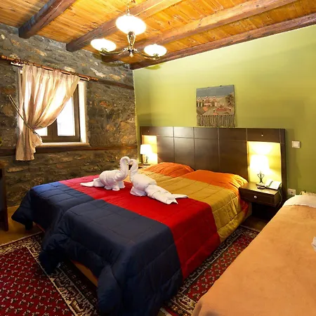 Ξενοδοχείο Lithos 3*